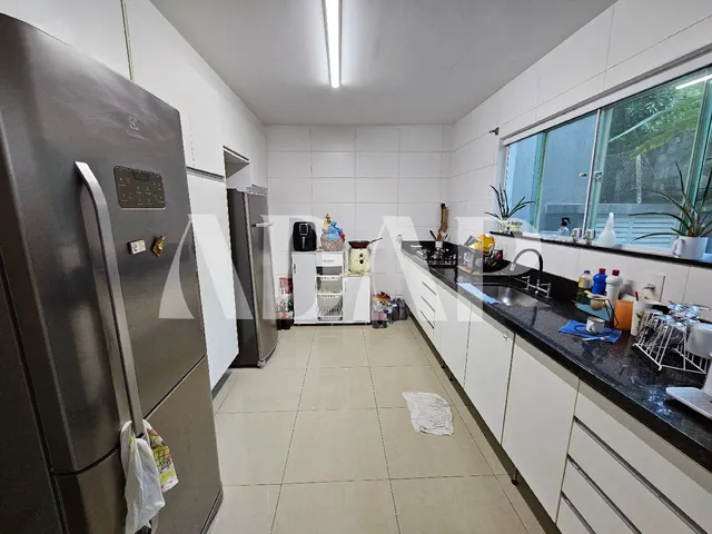 Imagem 11: Venda de Casa em Condomínio de Luxo em Vargem Pequena, Rio de Janeiro-RJ: 4 quartos, 4