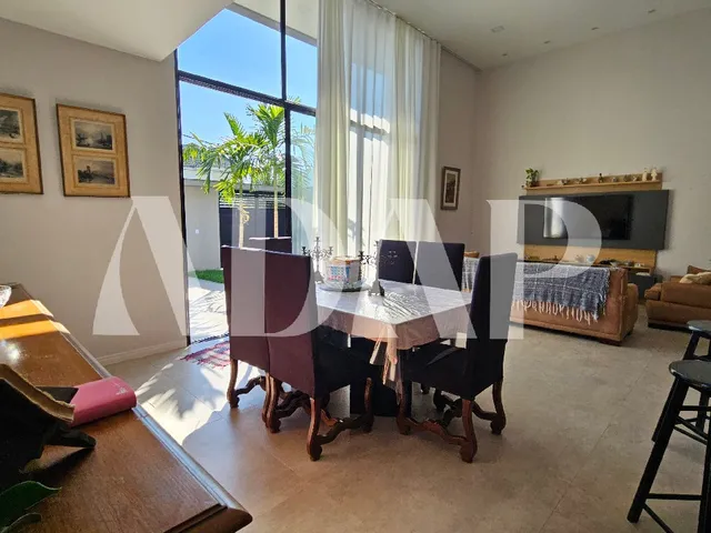 Imagem 3: Venda de Residência de Luxo em Vargem Pequena, Rio de Janeiro: 3 Quartos, 3 Suítes, 3