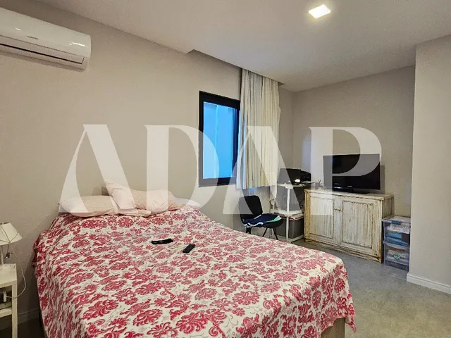 Imagem 11: Venda de Residência de Luxo em Vargem Pequena, Rio de Janeiro: 3 Quartos, 3 Suítes, 3