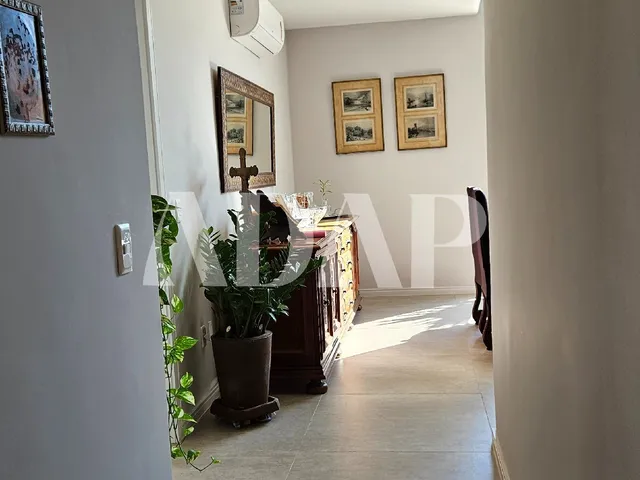 Imagem 7: Venda de Residência de Luxo em Vargem Pequena, Rio de Janeiro: 3 Quartos, 3 Suítes, 3