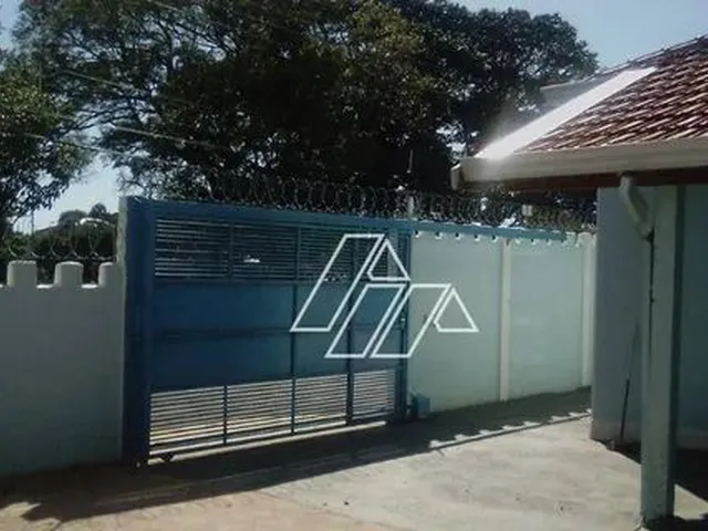 Imagem: Casa com 2 Dormitórios À Venda, 100 M²