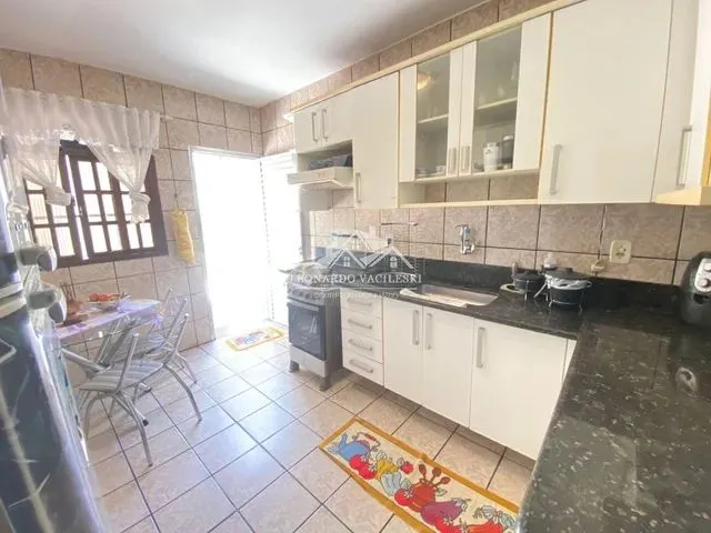 Imagem 13: Casa em Barcelona - 3 Quartos com Suíte