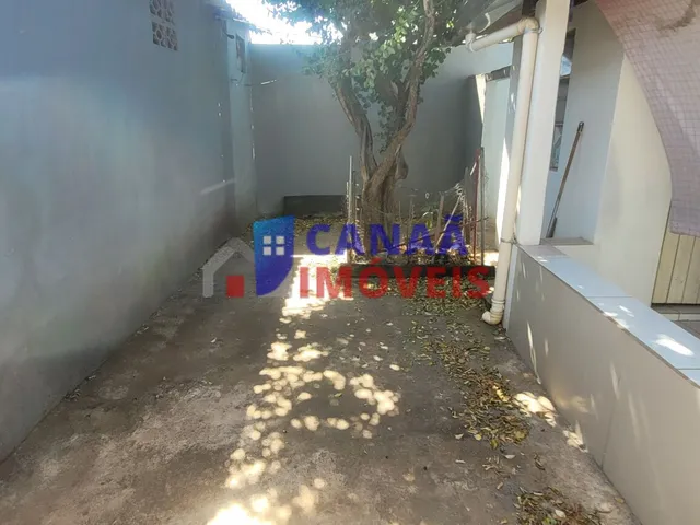 Imagem 7: Imóvel de esquina bairro planalto c/ 2 casas e 1 cômodo comercial