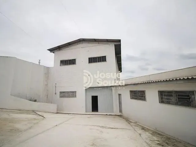 Imagem: Espaçoso Galpão para Alugar em Vila Pompéia