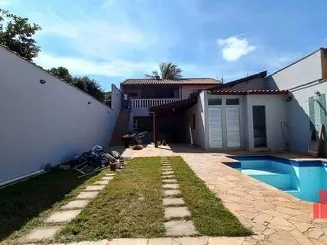 Imagem: Casa com 3 Dormitórios À Venda, 177 M²
