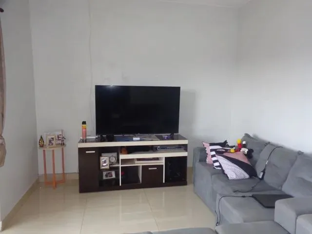 Imagem 9: Qr 327 Ótimo Sobrado com 3 Quartos/2 Suites Escriturado em Samambaia Sul - Brasília - Df