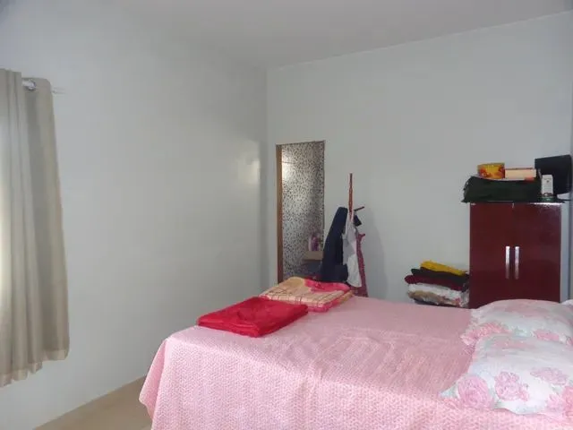 Imagem 4: Qr 327 Ótimo Sobrado com 3 Quartos/2 Suites Escriturado em Samambaia Sul - Brasília - Df