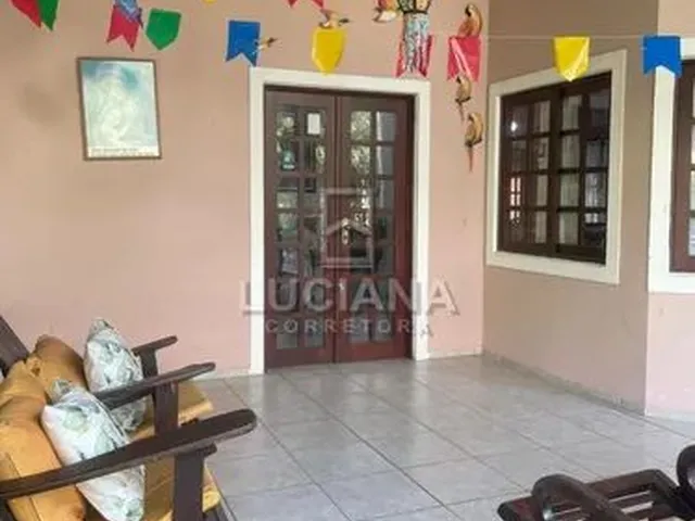 Imagem 9: Casa com 3 Suítes em Condomínio Fechado