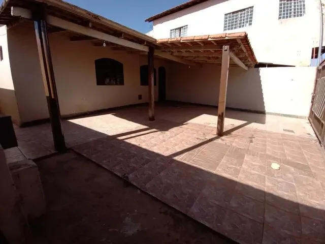 Imagem: Casa com 3 Quartos na Nova Colina