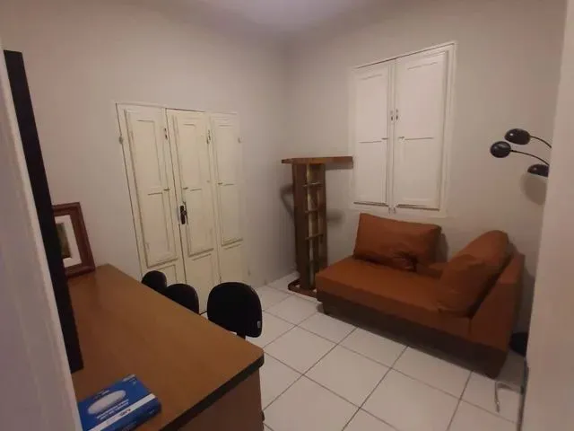 Imagem 6: Alugo Casa com 4 Quartos