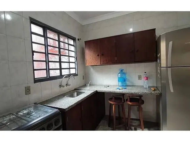 Imagem 7: Casa Mobiliada para Locação no Parque santa Cândida, 3 Quartos, 1 Suíte , R$ 2.000,00