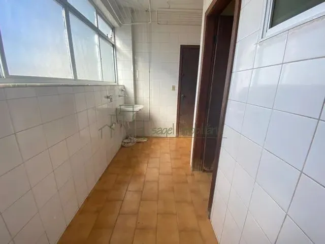 Imagem 13: Apartamento com 3 Quartos, 1 Suíte e 1 Vaga de Garagem para Alugar no Salgado Filho