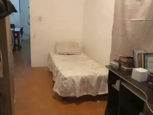 Imagem 2: Quarto com Banheiro