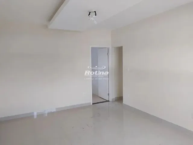 Imagem 9: Apartamento para Aluguel, 2 Quartos, 1 Suíte, 1 Vaga, Tabajaras - Uberlândia/Mg