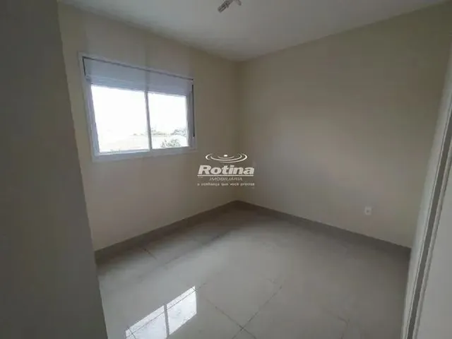 Imagem 2: Apartamento para Aluguel, 2 Quartos, 1 Suíte, 1 Vaga, Tabajaras - Uberlândia/Mg