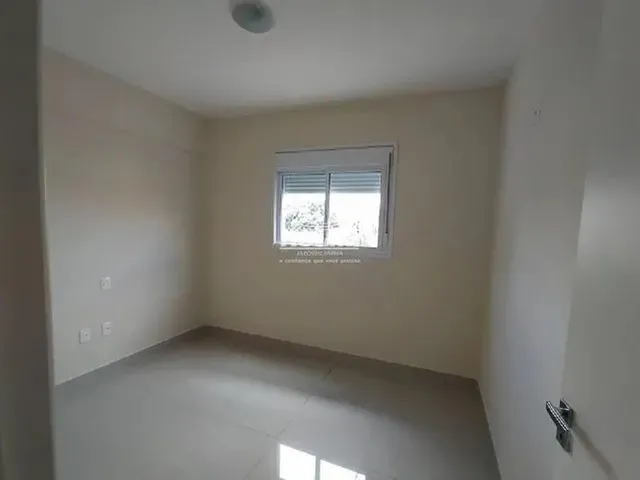 Imagem 3: Apartamento para Aluguel, 2 Quartos, 1 Suíte, 1 Vaga, Tabajaras - Uberlândia/Mg