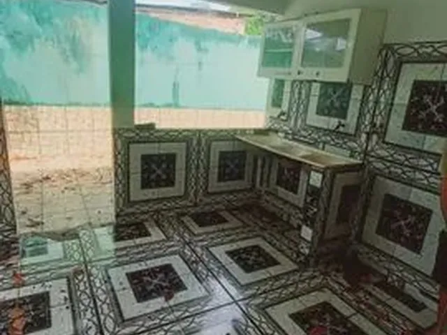 Imagem 2: Aluguel- Casa Grande e Espaçosa com 3 Quartos