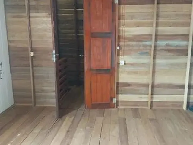 Imagem 2: Vendo Casa no Araxá. 1 Vaga na garageme2 Dormitórios