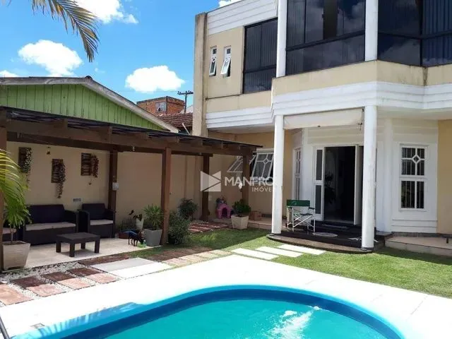 Imagem: Casa com 3 Dormitórios À Venda, 254 M²