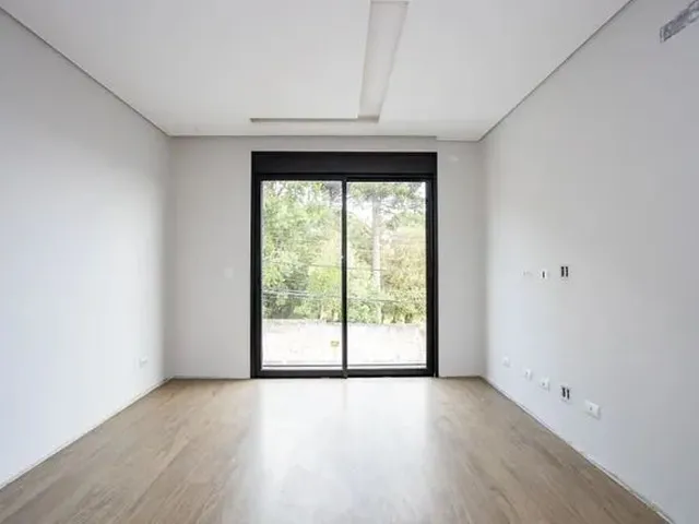 Imagem 10: Casa no Uberaba com 3 Dormitórios À Venda, 199 M² por R$ 1.490.000 - Uberaba