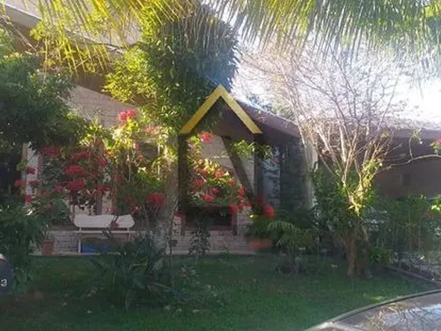 Imagem: A casa em condomínio possui 5 Dormitórios, 2 Suítes, 5