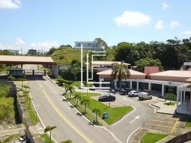 Imagem 2: Condomínio Atlantis - Casa com 4 Suítes Sendo 1 Master com Banheira - Confira !