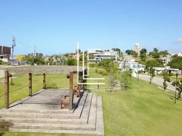 Imagem 9: Condomínio Atlantis - Casa com 4 Suítes Sendo 1 Master com Banheira - Confira !