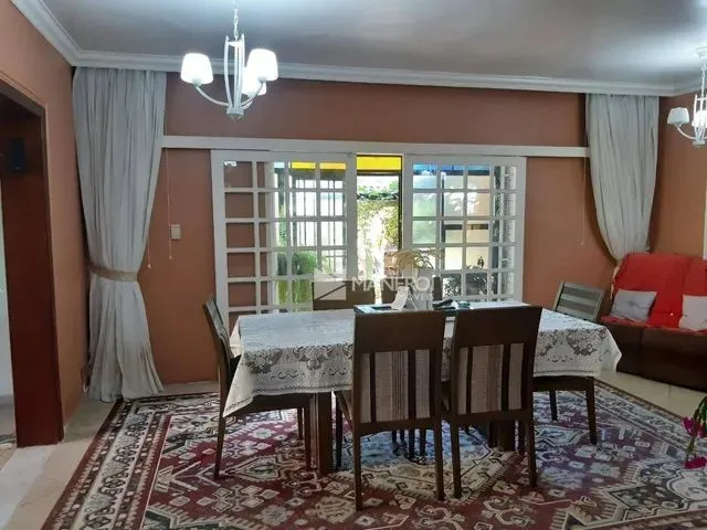 Imagem: Sobrado com 4 Dormitórios, 360 M² - Venda