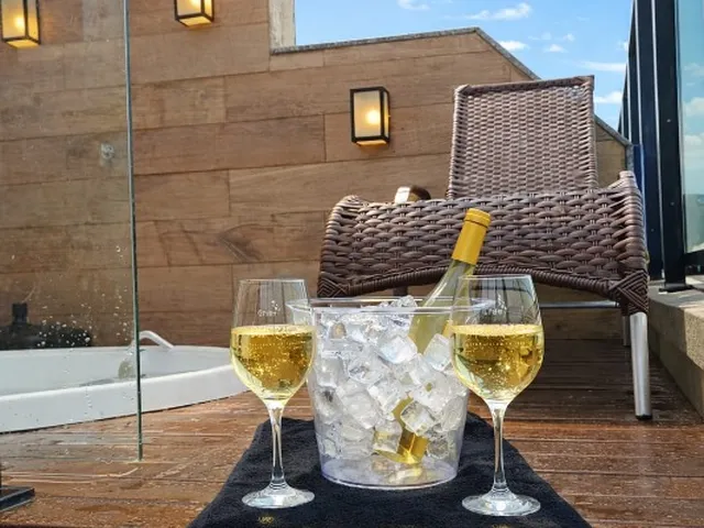 Imagem 2: Cobertura Contemporânea de Luxo em Campo Grande, RJ: 3 Quartos, 1 Suíte, 2 Vagas