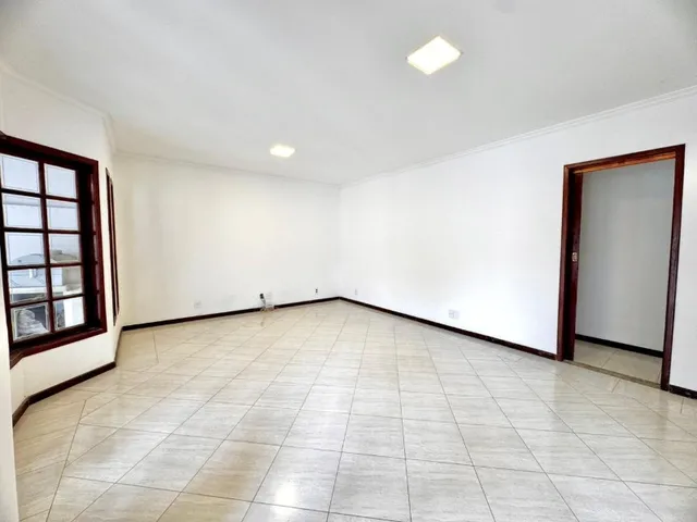 Imagem 9: Vendo excelente casa em Vargem Grande, 4 quartos (3 suites), sendo 1 quarto no primeiro