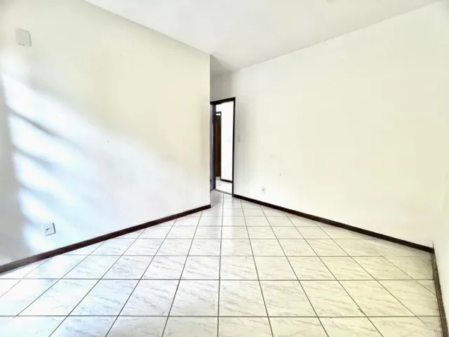 Imagem 12: Vendo excelente casa em Vargem Grande, 4 quartos (3 suites), sendo 1 quarto no primeiro