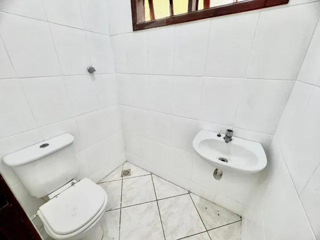 Imagem 8: Vendo excelente casa em Vargem Grande, 4 quartos (3 suites), sendo 1 quarto no primeiro
