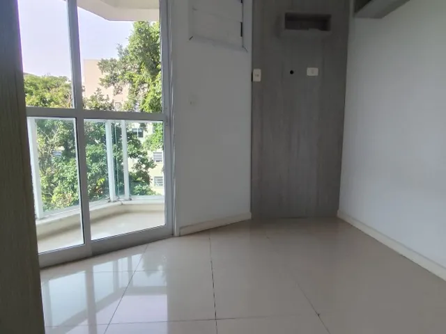 Imagem 6: Apartamento de 2 Quartos com Suíte e Vaga de Garagem no Pechincha, Rio de Janeiro - RJ