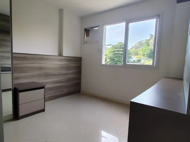 Imagem 2: Apartamento de 2 Quartos com Suíte e Vaga de Garagem no Pechincha, Rio de Janeiro - RJ