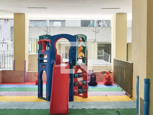 Imagem 2: Apartamento de 2 Quartos no Centro do Rio de Janeiro, 65M², Condomínio Agradável Com