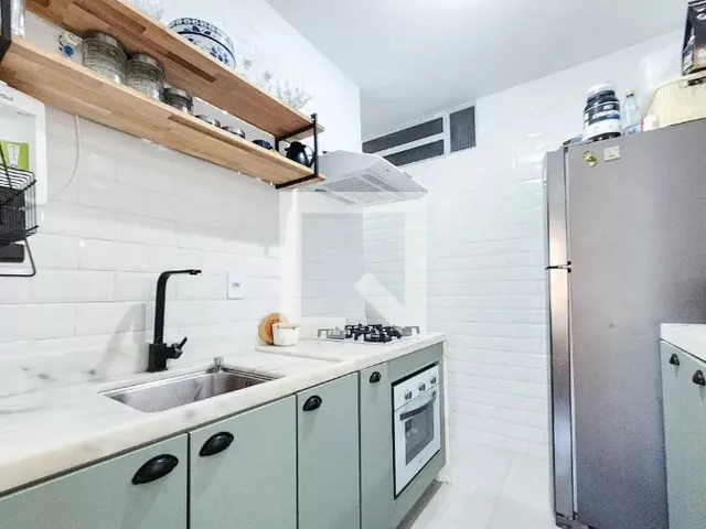 Imagem 1: Apartamento de 2 Quartos no Centro do Rio de Janeiro, 65M², Condomínio Agradável Com