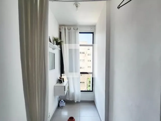 Imagem 4: Apartamento de 2 Quartos no Centro do Rio de Janeiro, 65M², Condomínio Agradável Com
