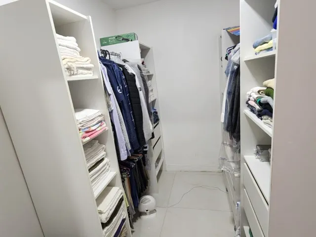 Imagem 8: Vargem Pequena, belissima casa, com 5 suites, lazer no Rooftop com piscina, academia e