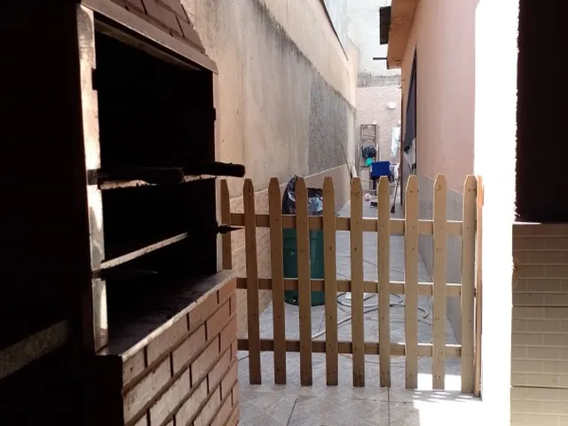 Imagem 3: Realengo, otima casa linear, em rua super tranquila, 2 quartos com quintal e área gourmet