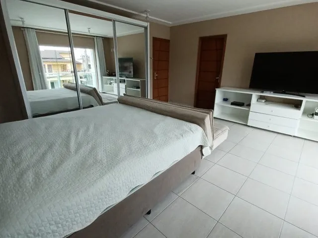 Imagem 4: Vargem Pequena, linda casa, 3 quartos (suite com closet), amplos comodos, quintal com