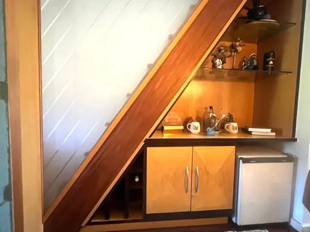 Imagem 1: Angra, Praia da Ribeira, apartamento duplex com 3 quartos, vaga para lancha, 2 carros, e
