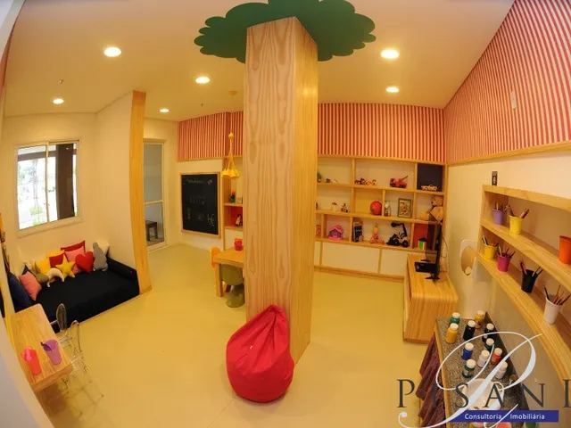 Imagem 13: Up Barra, apartamento orginal 3 quartos, transformado em 2 quartos com sala ampliada
