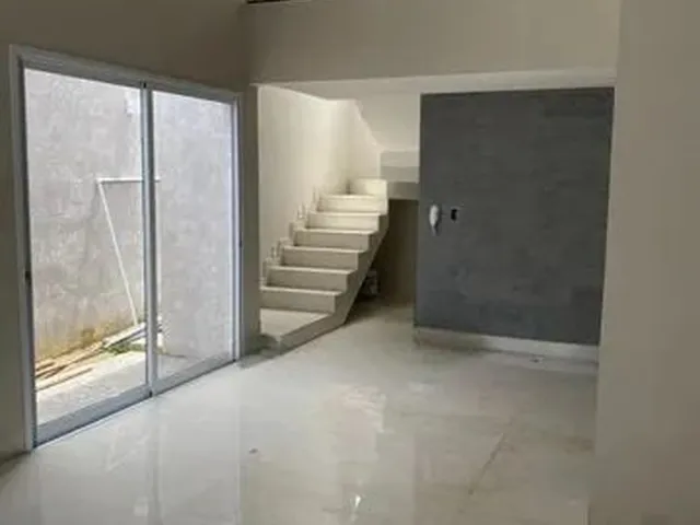 Imagem 3: Vendo Casa 2 Andares com 3 Quartos Sendo 2 Suítes Lazer com Spa e Área Gourmet