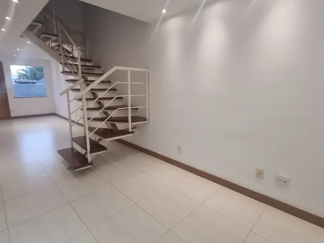 Imagem 16: Triplex de 3 Quartos com Suíte e Terraço no Pechincha, Rio de Janeiro - RJ: Casa em