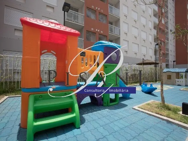 Imagem 3: Up Barra, apto de 2 qtos com suite, vista interna, varanda com fechamento em vidro
