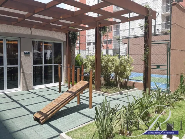 Imagem 6: Up Barra, apto de 2 qtos com suite, vista interna, varanda com fechamento em vidro