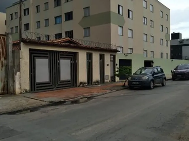 Imagem 1: Alugo Quarto Quarto com aluguel por R$650 /mês