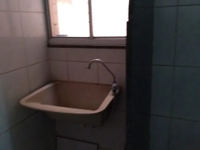 Imagem 6: Alugo Quarto Quarto com aluguel por R$650 /mês
