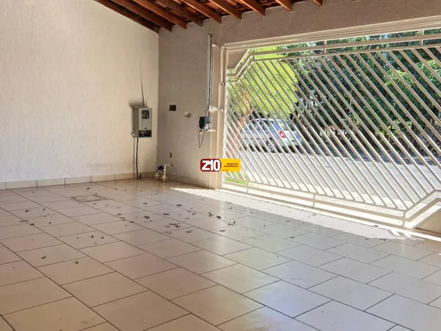 Imagem: EXCELENTE CASA À VENDA COM 3 DORMITÓRIOS