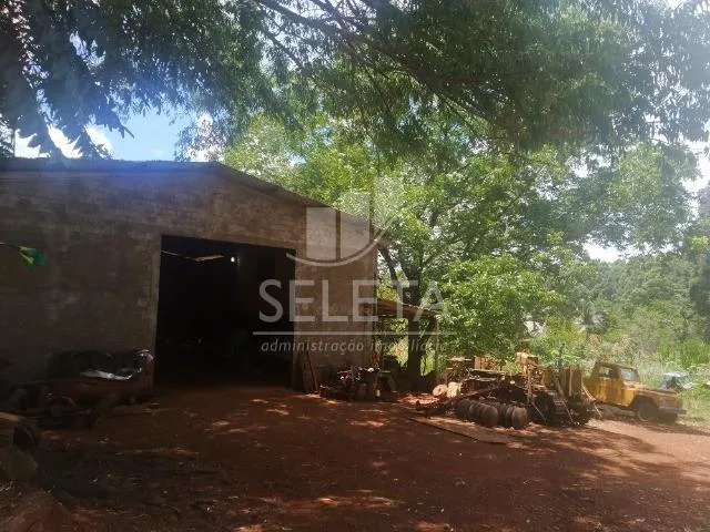 Imagem 2: Chácara à venda, com Casa e Barracão ao Lado Lot. Paris, GUARANIACU - PR